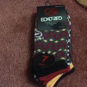 New!!Ecko Red socks